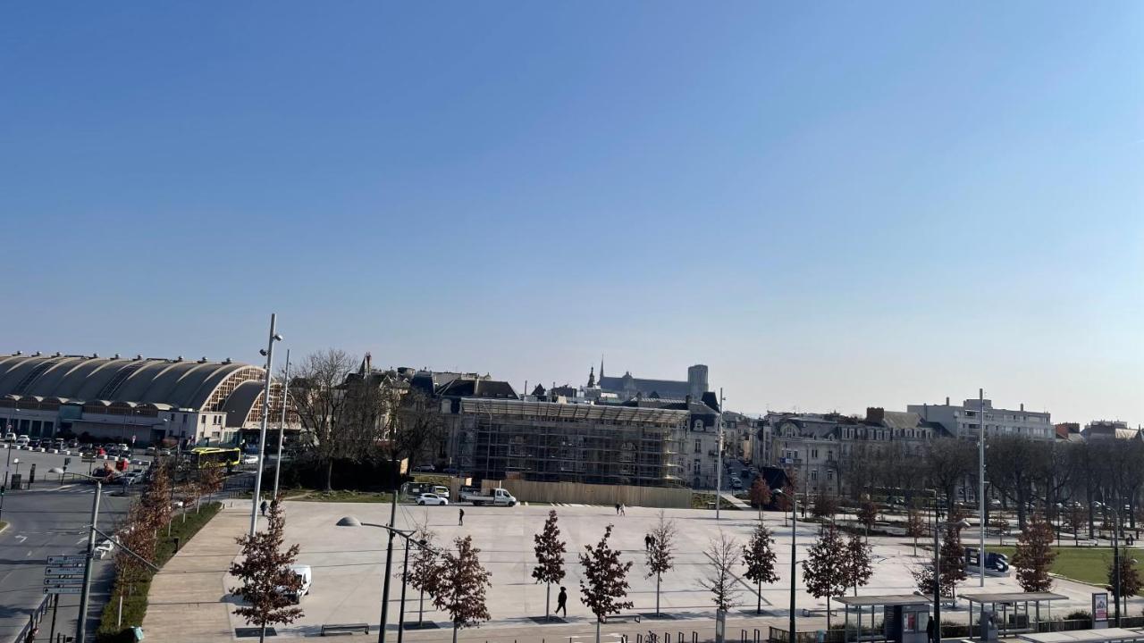Appartement Porte Mars Remeš Exteriér fotografie